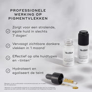 Twee kleine witte flesjes Oxy-R Peptides met druppels geel serum. De tekst benadrukt 'professionele kracht tegen donkere vlekken' en noemt voordelen zoals een stralendere huid in 7 dagen, effectiviteit op alle huidstypes en een gehydrateerde, gladde teint.